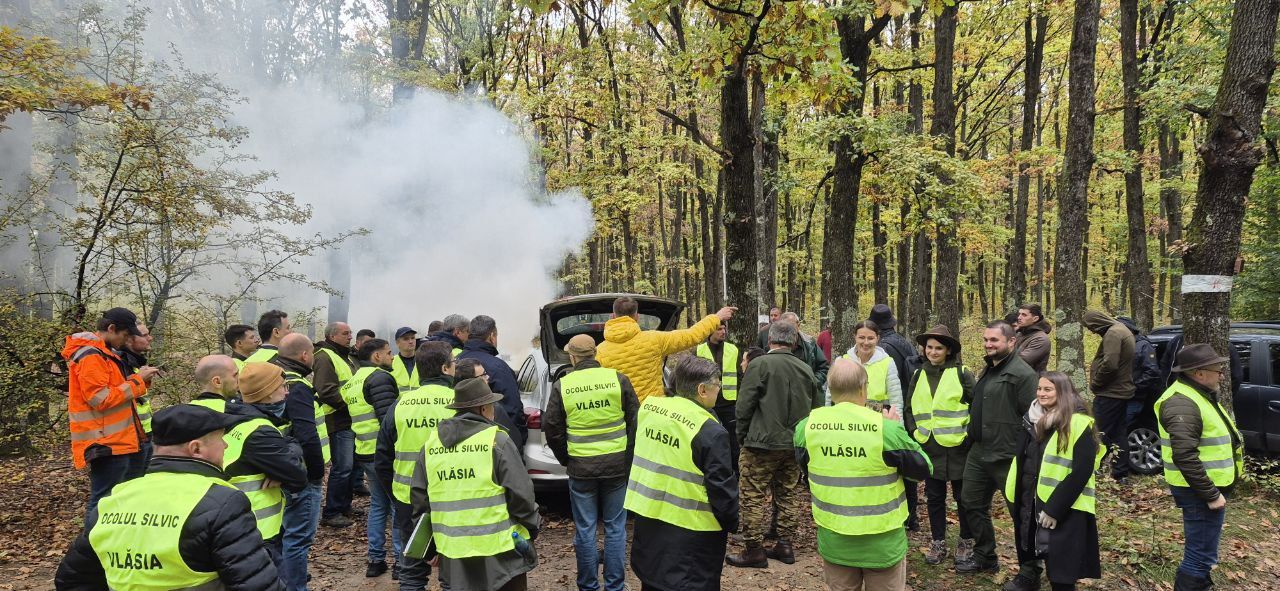 Demonstrasi deteksi asap